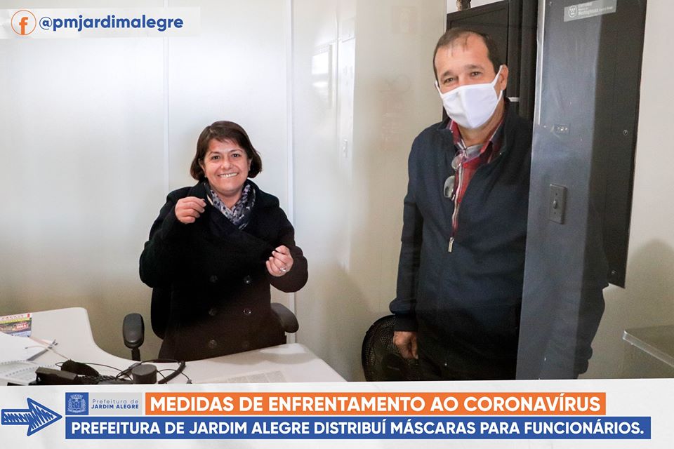 PREFEITURA DE JARDIM ALEGRE DISTRIBUÍ MÁSCARAS PARA TODOS OS FUNCIONÁRIOS