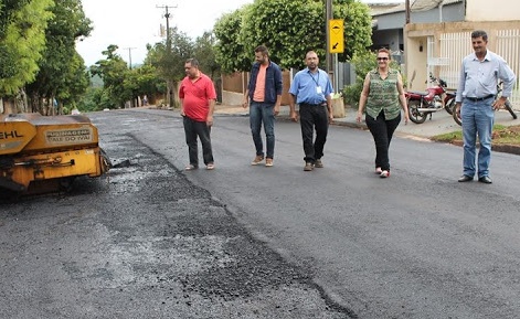 Início do recape asfáltico em deversas ruas
