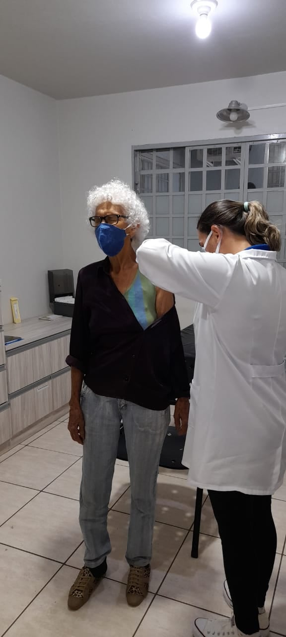 Ontem foram vacinados o grupo acima de 80 anos