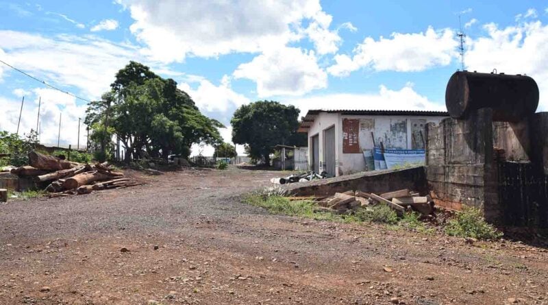 Jardim Alegre recebe doação do antigo escritório DER/PR