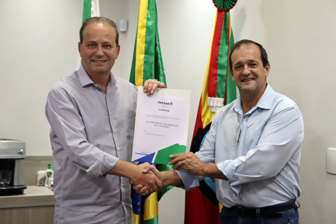Asfalto no acesso secundário de Jardim Alegre e Ivaiporã, parceria dos deputados Tercilio Turini e