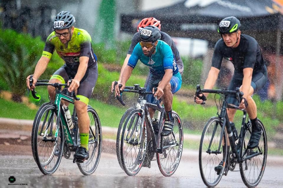 Participação de Joao de Deus na taça Paraná de ciclismo