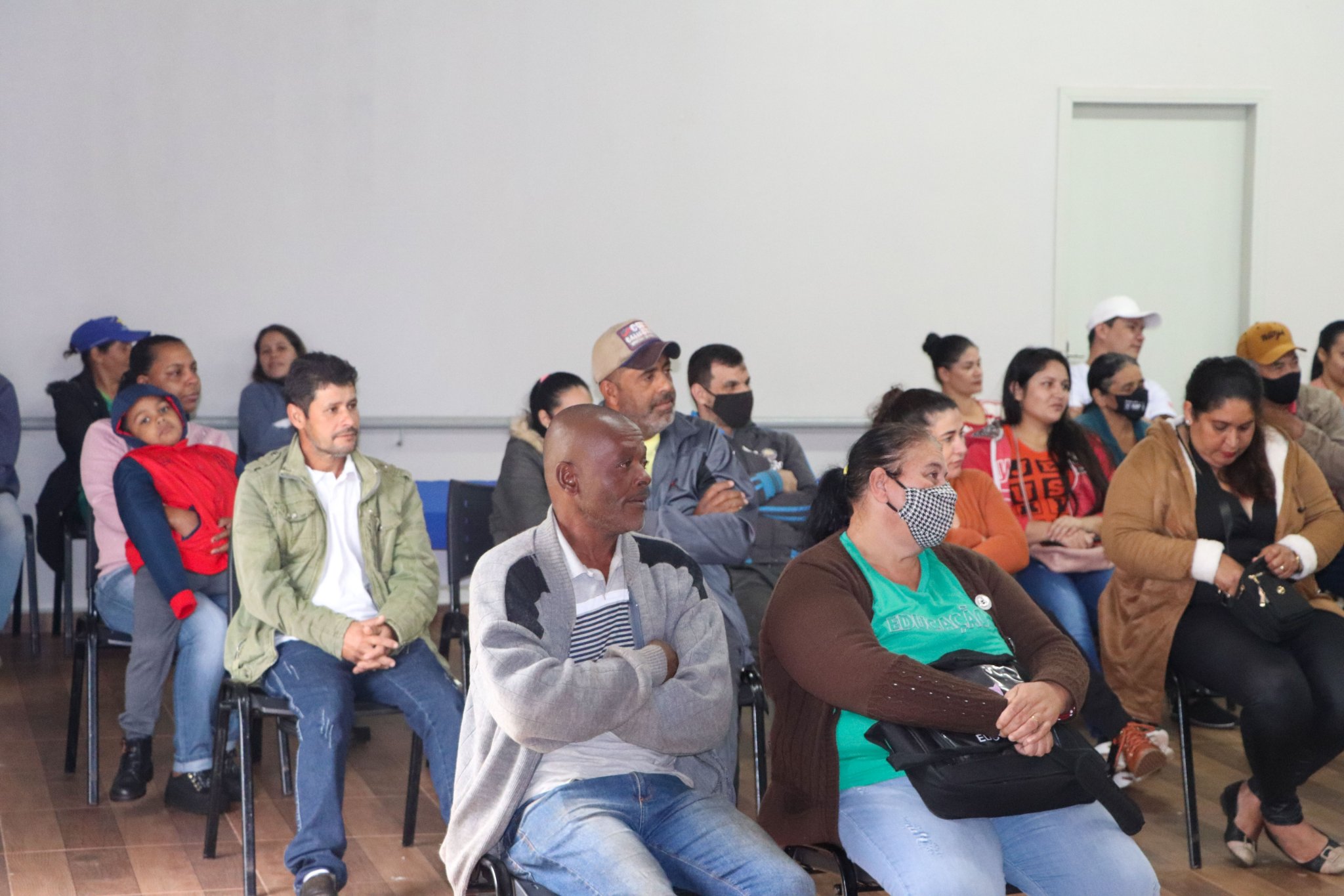 Reunião com os futuros moradores das 41 casas populares do Conjunto Residencial Amador Gonçalves