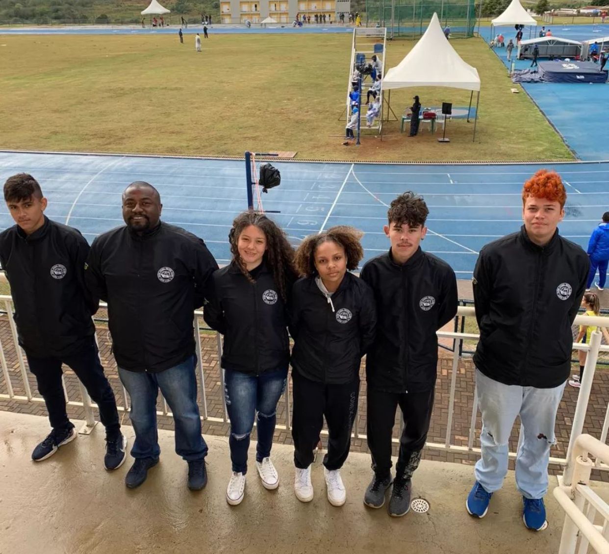 Atletas do município de Jardim Alegre na modalidade de Atletismo