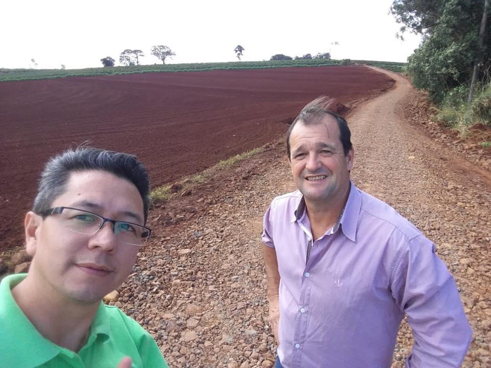 Cascalhamento na Estrada do Bairro Colibri e São Jorge