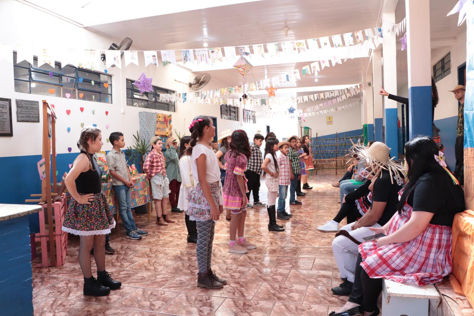FESTA JULINA - SERVIÇO DE CONVIVÊNCIA E FORTALECIMENTO DE VÍNCULOS