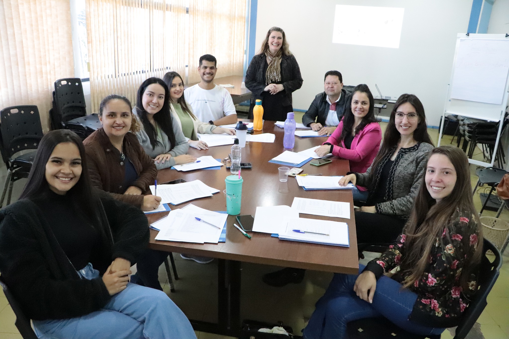 A SALA DO EMPREENDEDOR PROMOVE CAPACITAÇÃO PARA LIDERANÇA TRANSFORMADORA EM JARDIM ALEGRE 