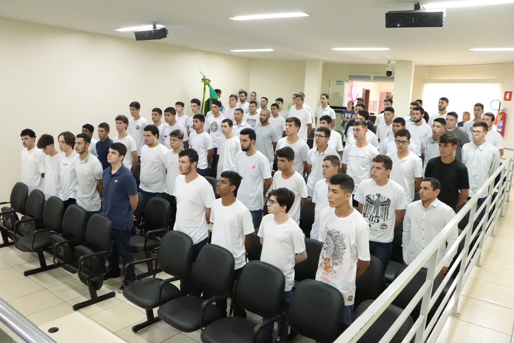 JURAMENTO A BANDEIRA E ENTREGA DE CERTIFICADOS