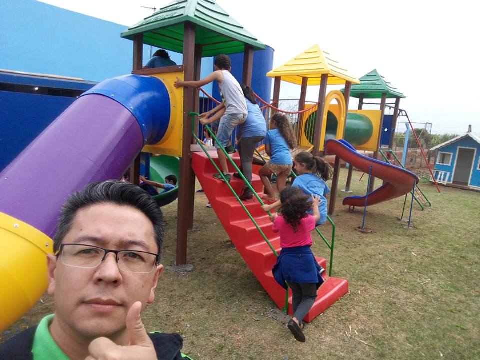 Instalação do parque infantil