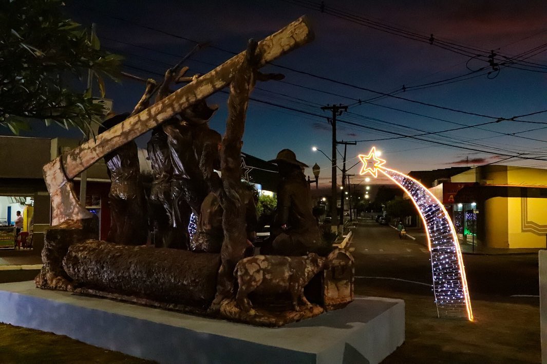 Antes, Patrimônio dos Três Machados, hoje, Jardim Alegre, a mais bela do vale! 