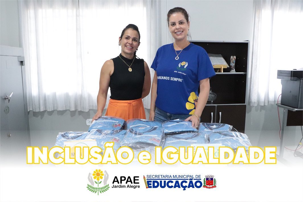 INCLUSÃO E IGUALDADE: Distribuição de materiais e kits de uniforme escolares aos alunos da APAE.