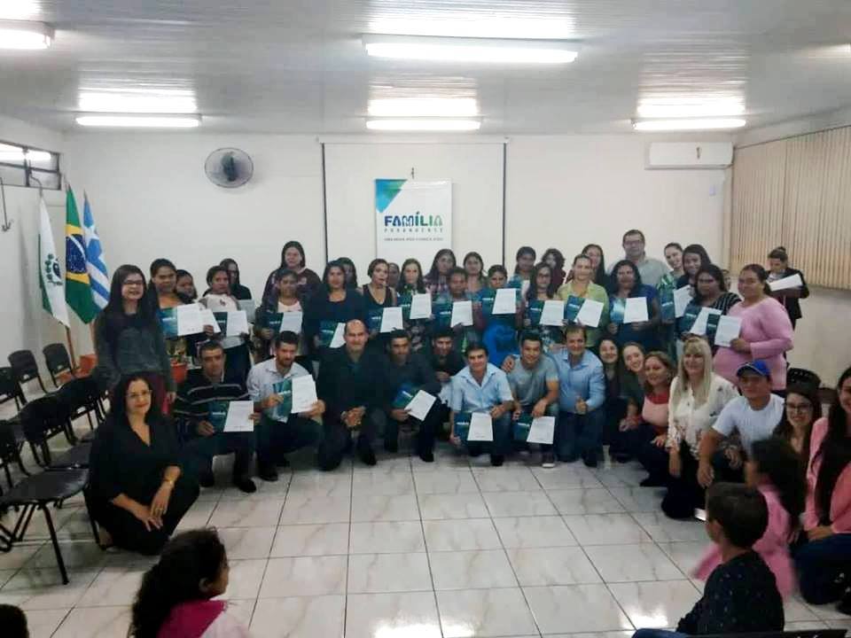 Cerimônia de Formatura dos Alunos do Curso de Qualificação Profissional no arco de Alimentação