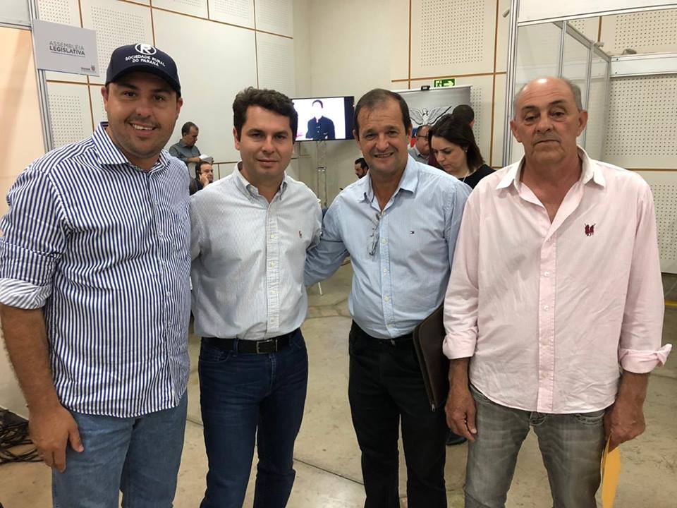 RATINHO TRANSFERE SEDE DO GOVERNO PARA LONDRINA