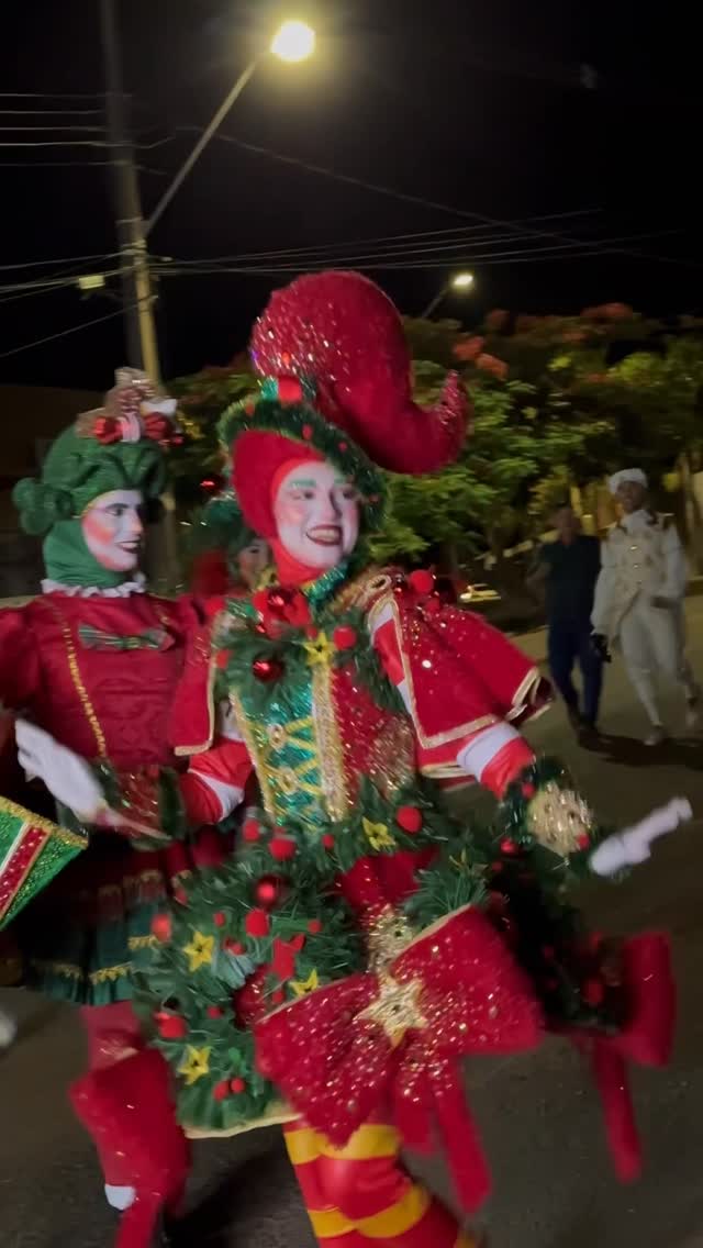 Hoje recebemos o nosso querido Papai Noel