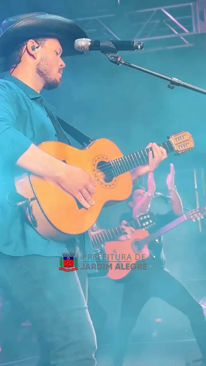 MÚSICA, CARINHO E ATENÇÃO COM O PÚBLICO