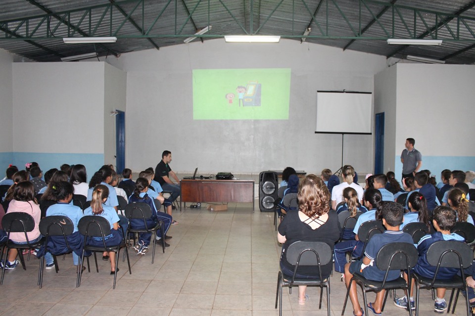 Aula sobre Educação Financeira
