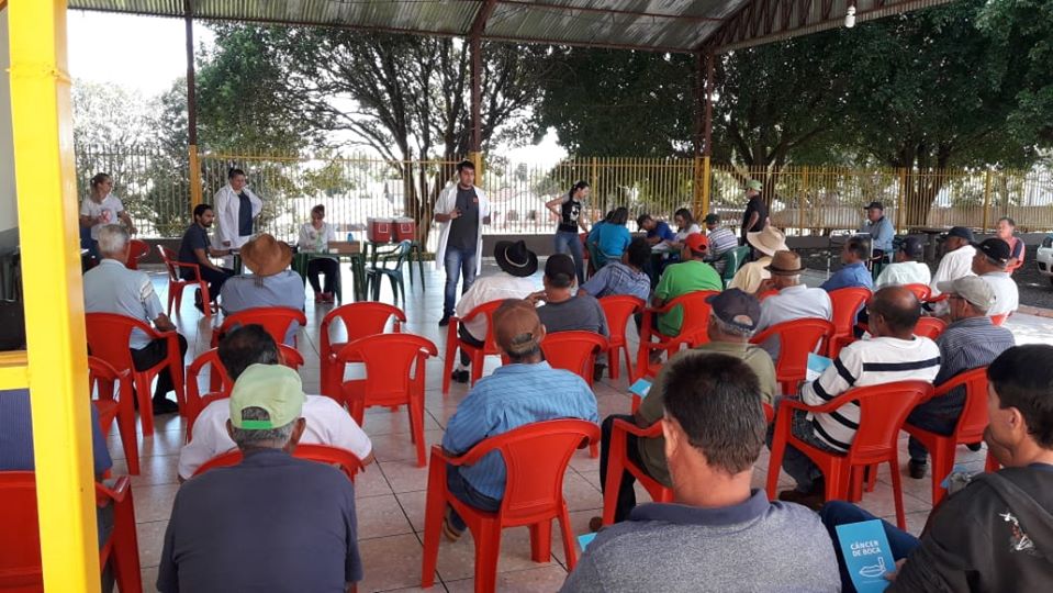 verificação de sinais vitais, testes rápidos e pedidos de exame PSA no Bairro Barra Preta e Baian