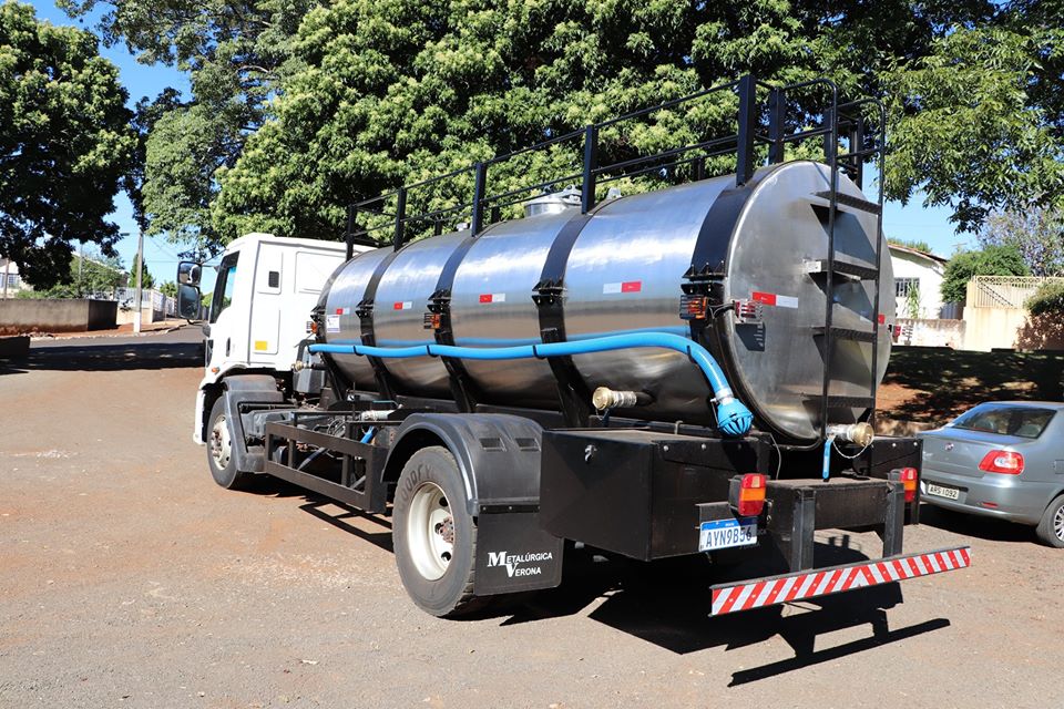 Prefeitura de Jardim Alegre adquire um novo tanque pipa