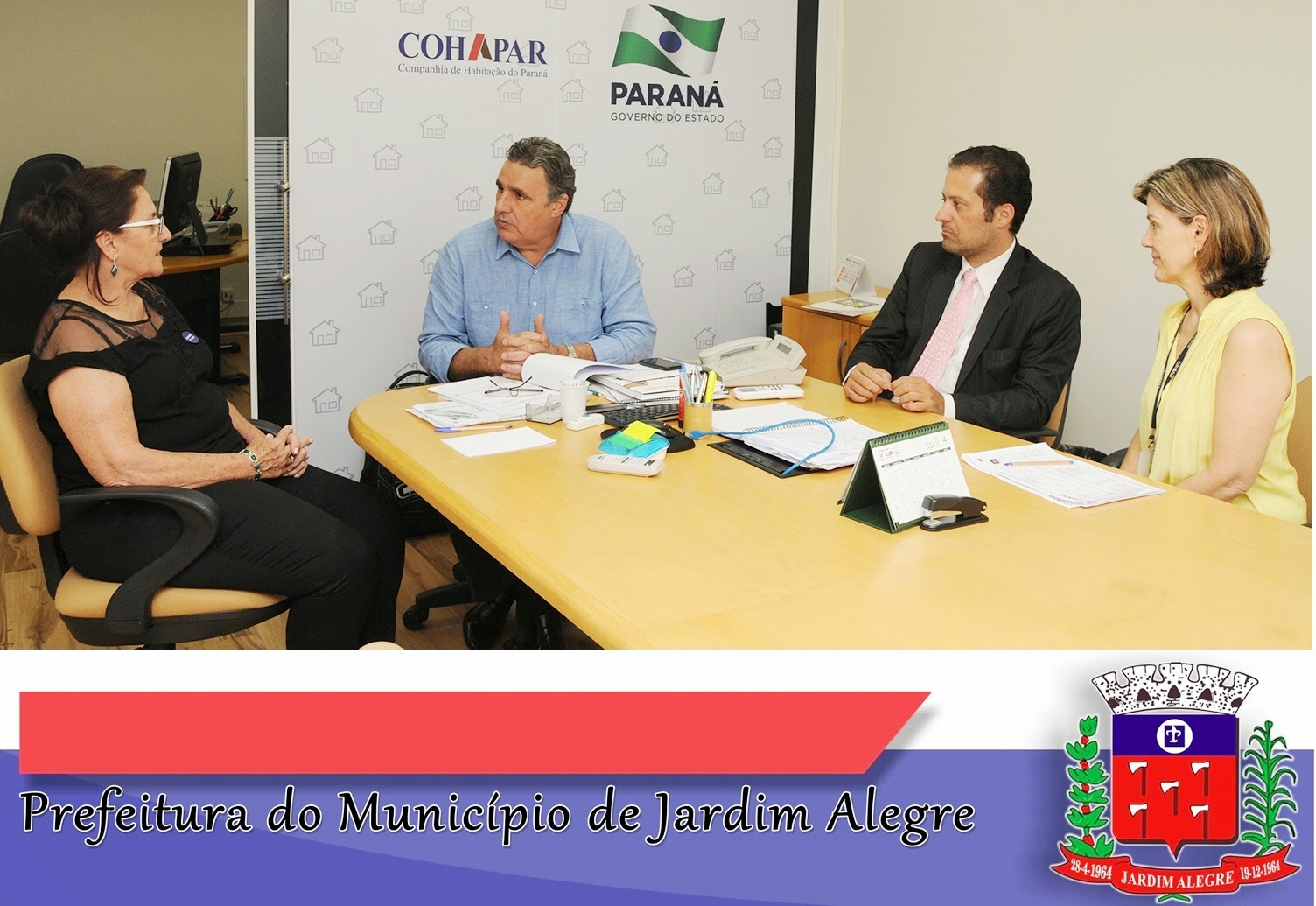 Prefeita de Jardim Alegre elogia trabalho da Cohapar