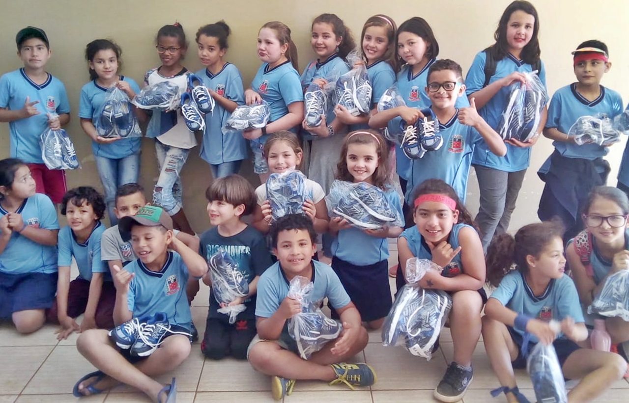 2ª entrega de uniformes para a Rede Municipal
